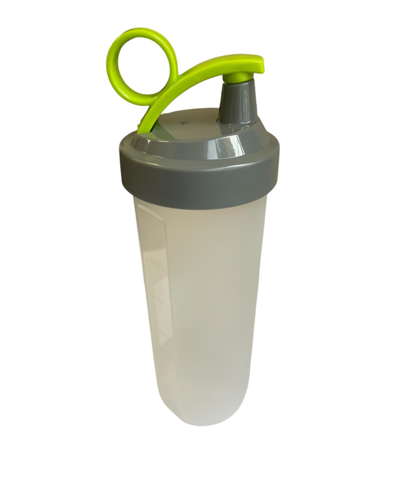 Gourde shaker sport, graduée, 600 ml, Vert,Transparent 